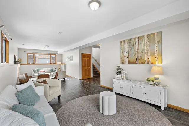 $484,900 | 1032 Vista Ridge Drive, Mount Horeb, WI 53572