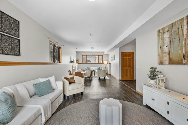 $484,900 | 1032 Vista Ridge Drive, Mount Horeb, WI 53572