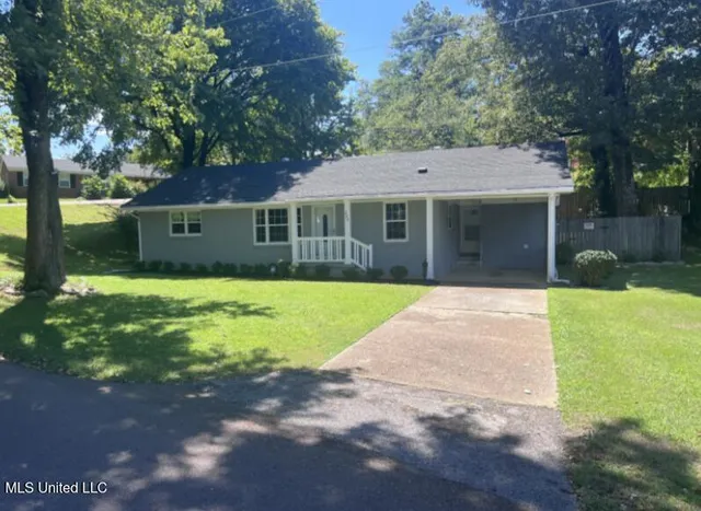 $169,000 | 204 Chatham Drive, Holly Springs, MS 38635