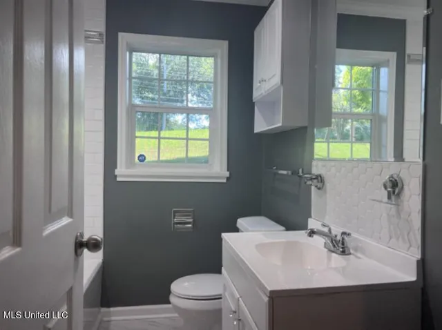 $169,000 | 204 Chatham Drive, Holly Springs, MS 38635