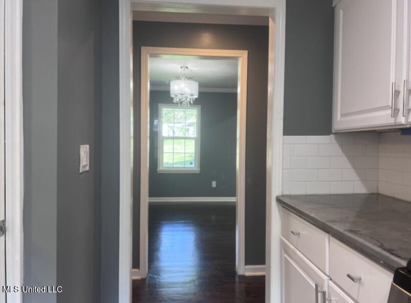 204 Chatham Drive Holly Springs, MS 38635 - Photo 6 of 19 image (5)