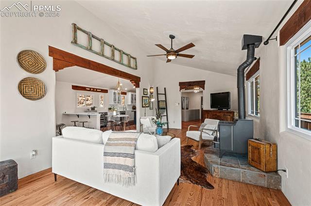 9875 Fountain Road Cascade, CO 80809 - Photo 18 of 47 Gallery Image 18