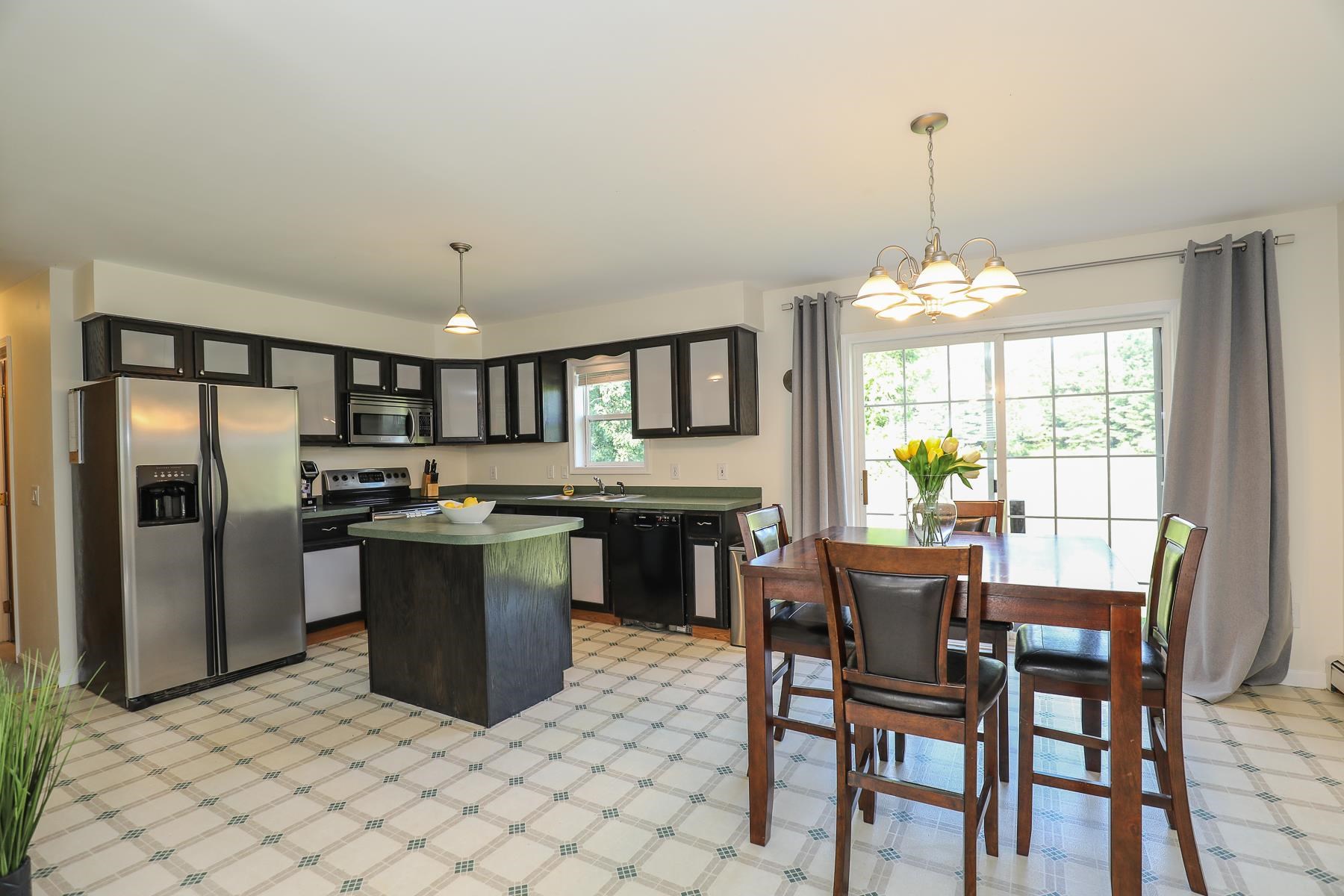 895 Mason Road Wilton, NH 03086 - Photo 2 of 13