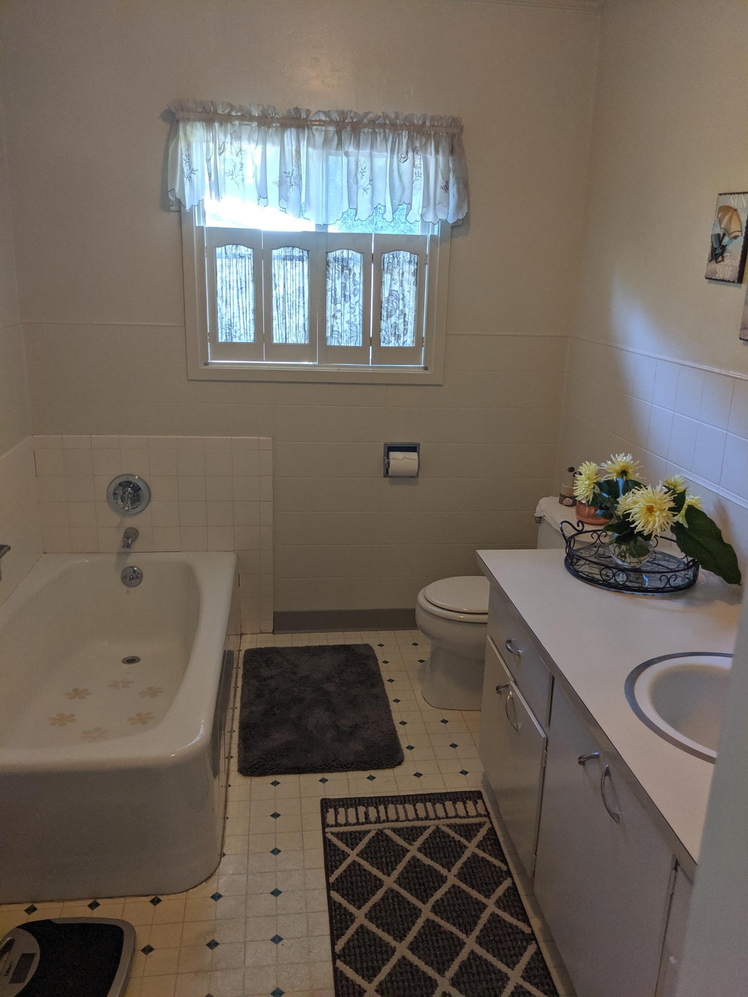 104 Douglas Street Rio Dell, CA 95562 - Photo 13 of 98