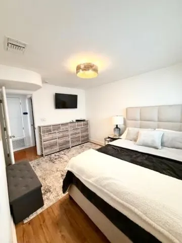 $3,349,999 | 4821 East Ocean Boulevard, Long Beach, CA 90803