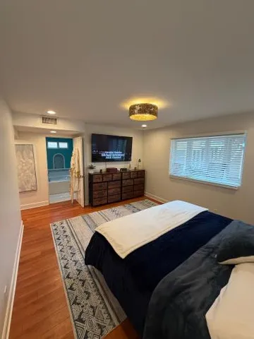 $3,349,999 | 4821 East Ocean Boulevard, Long Beach, CA 90803