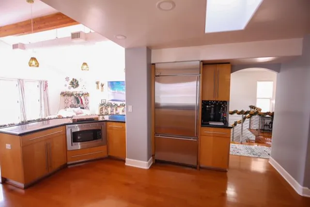 $3,349,999 | 4821 East Ocean Boulevard, Long Beach, CA 90803