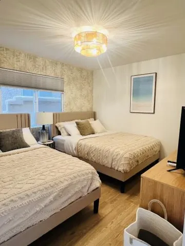 $3,349,999 | 4821 East Ocean Boulevard, Long Beach, CA 90803