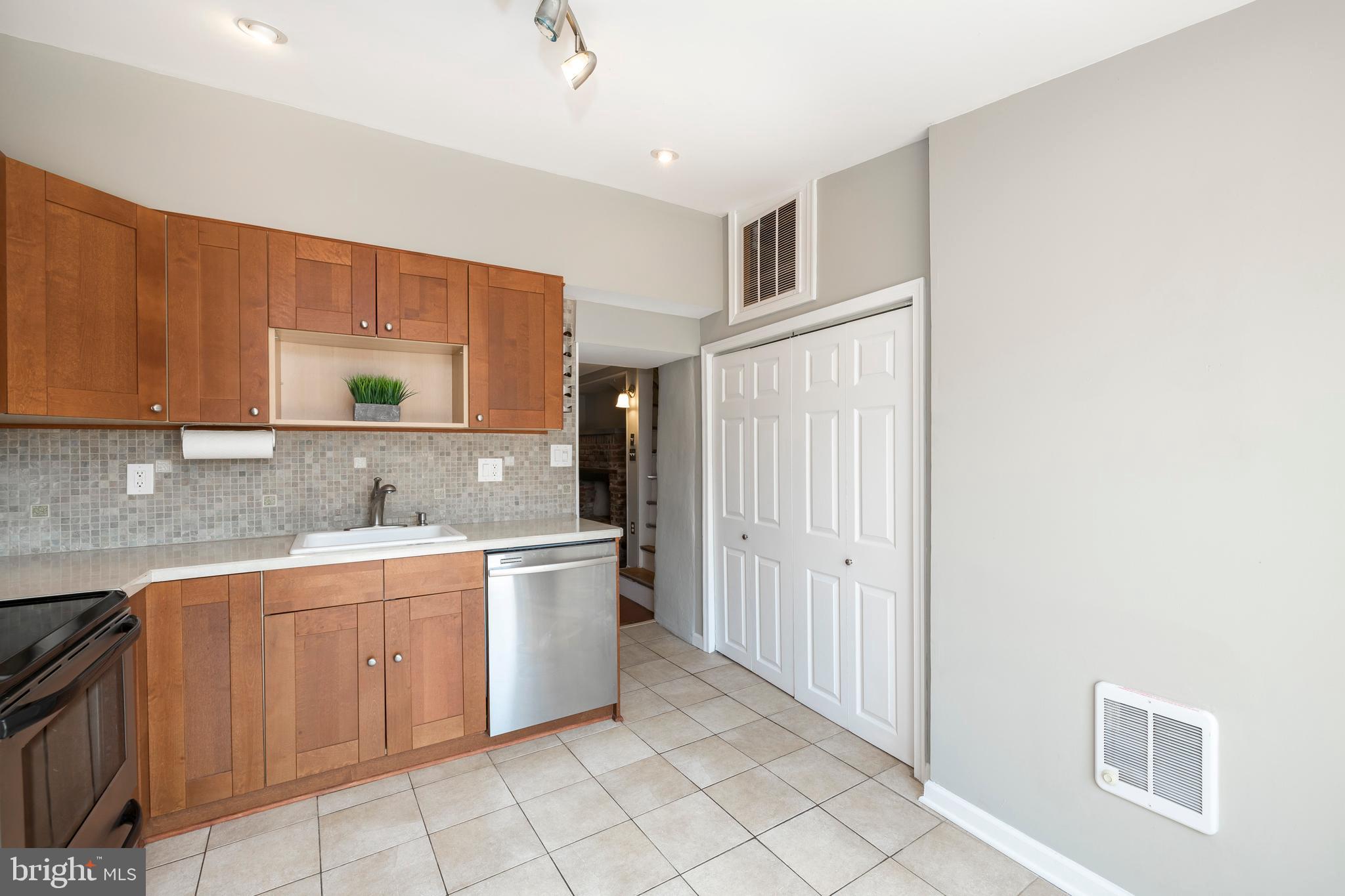 4510 Ritchie Street Philadelphia, PA 19127 - Photo 11 of 25 Gallery Image 11