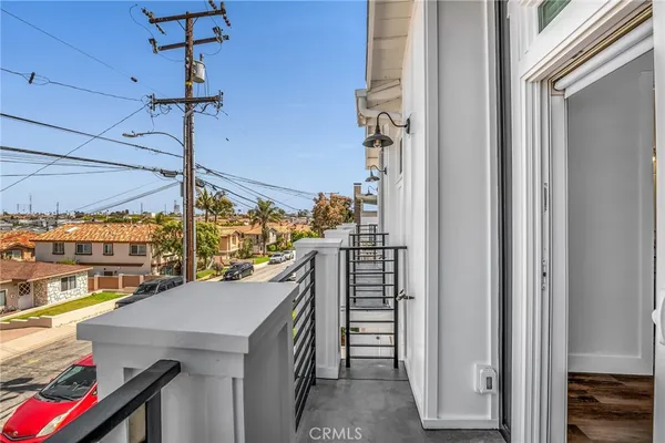$10,000 | 2304 Harriman Lane, Unit A, Redondo Beach, CA 90278