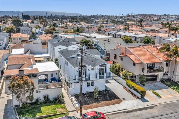 $10,000 | 2304 Harriman Lane, Unit A, Redondo Beach, CA 90278