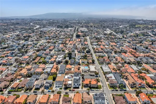 $10,000 | 2304 Harriman Lane, Unit A, Redondo Beach, CA 90278