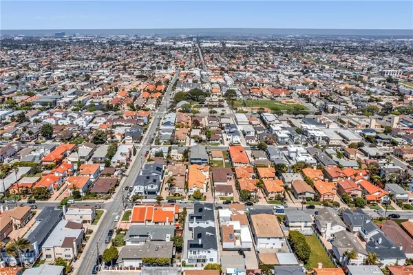 $10,000 | 2304 Harriman Lane, Unit A, Redondo Beach, CA 90278