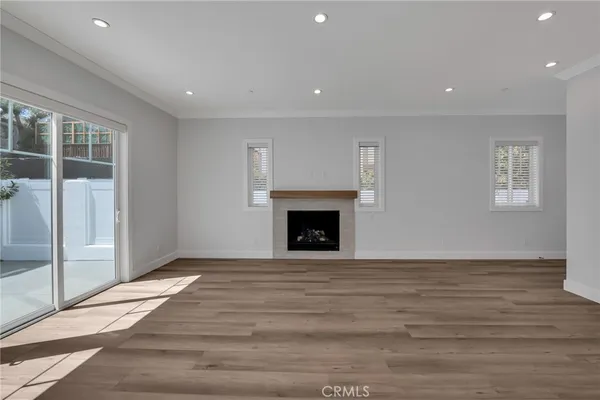 $10,000 | 2304 Harriman Lane, Unit A, Redondo Beach, CA 90278