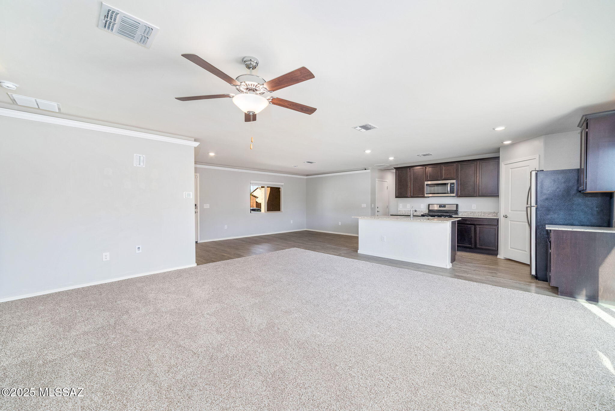 7061 South Draper Road Tucson, AZ 85757 - Photo 4 of 23 Gallery Image 4