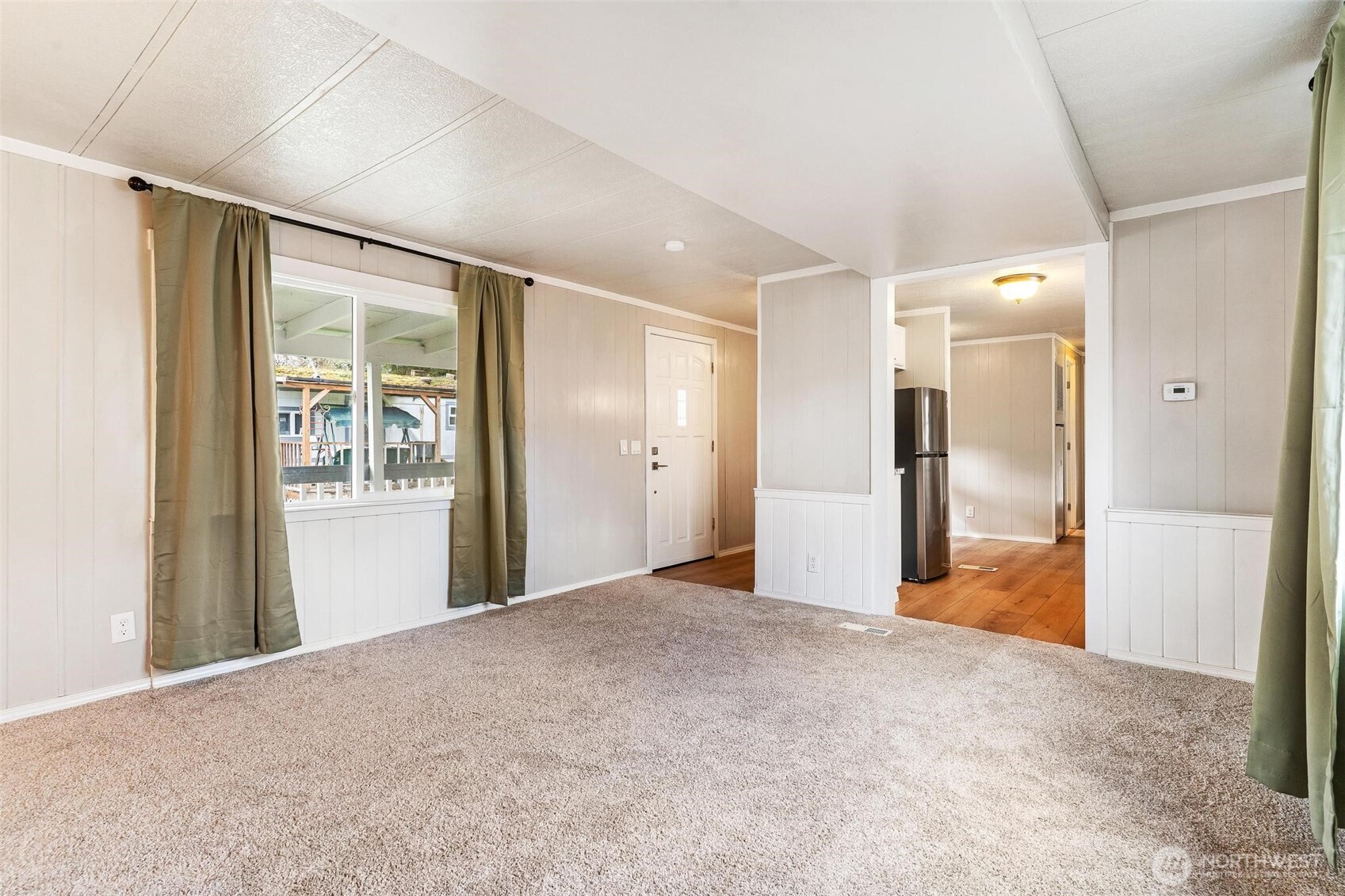 32501 Northeast 50th Street, Unit 6 Carnation, WA 98014 - Photo 15 of 20