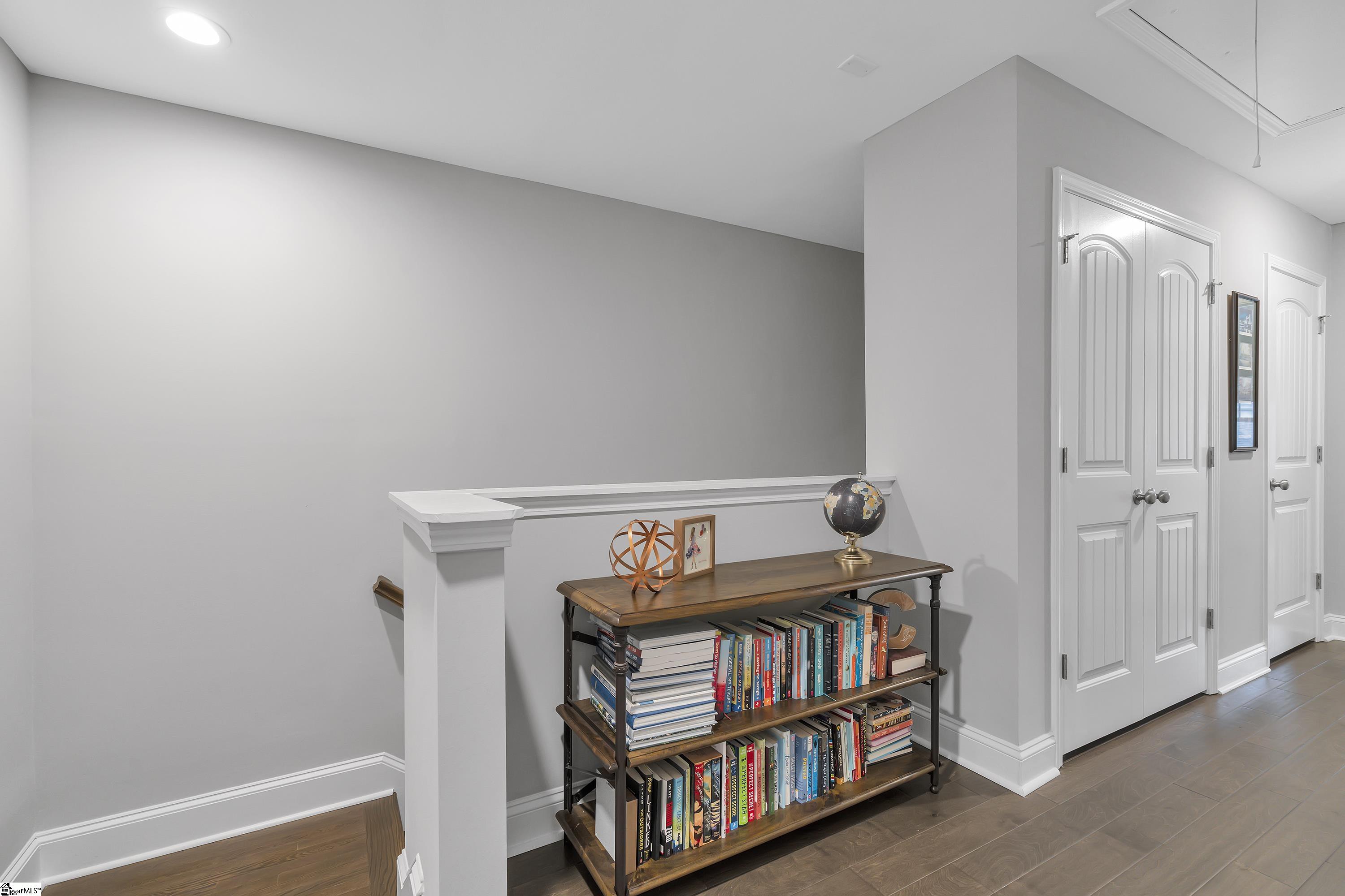 19 Peckham Street Greenville, SC 29607 - Photo 18 of 25 Gallery Image 18