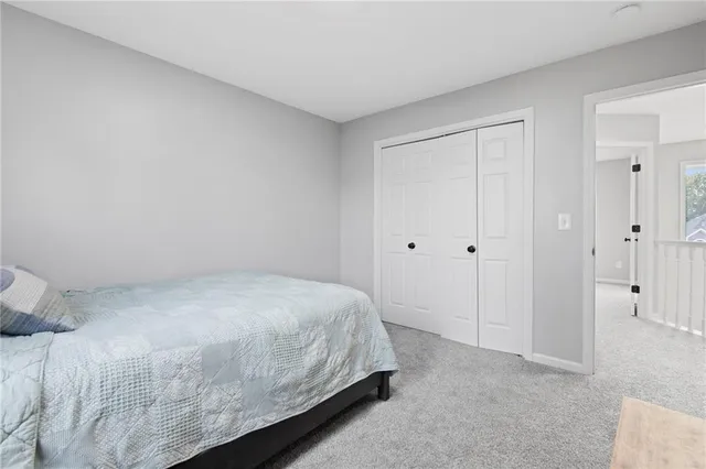 $459,500 | 4113 Southwest Leeward Drive, Lee's Summit, MO 64082