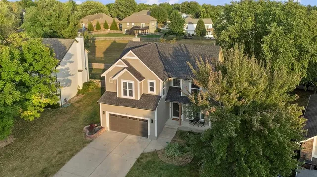 $459,500 | 4113 Southwest Leeward Drive, Lee's Summit, MO 64082
