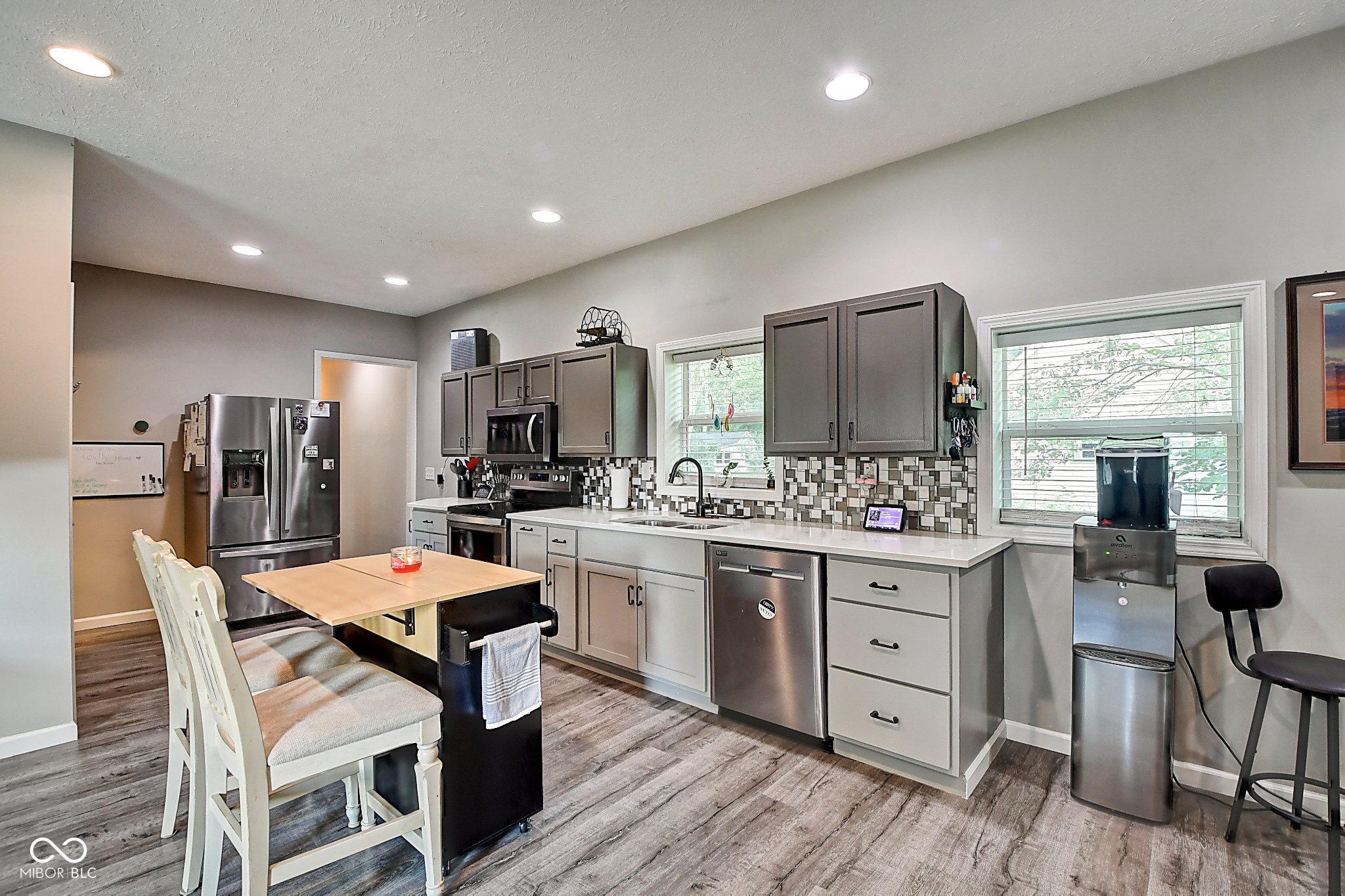 3828 Bluff Road Indianapolis, IN 46217 - Photo 11 of 36