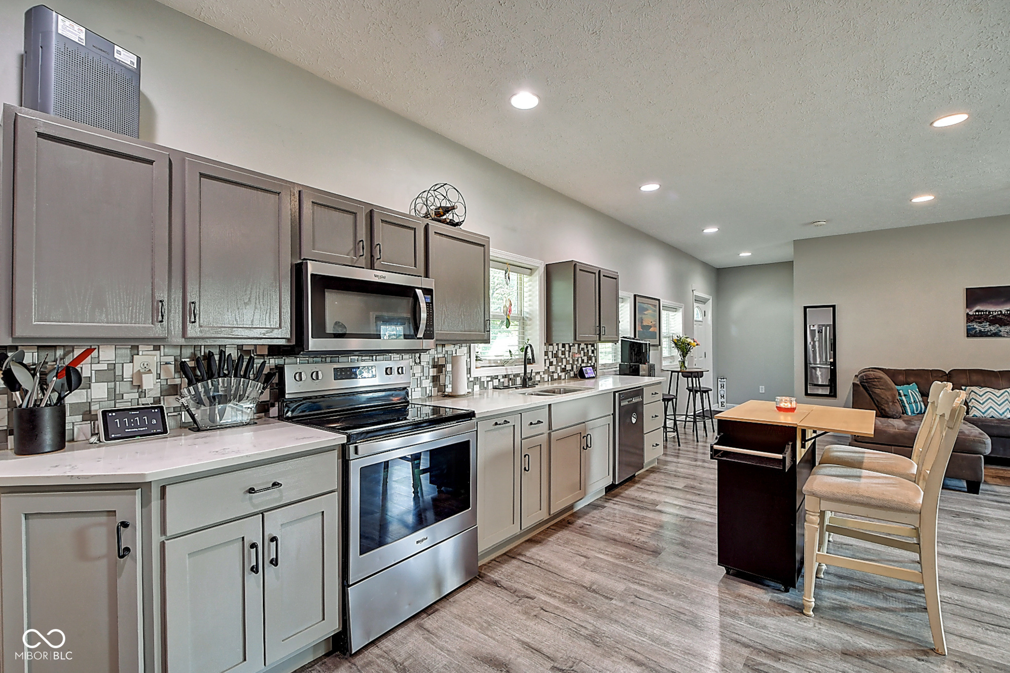 3828 Bluff Road Indianapolis, IN 46217 - Photo 12 of 36