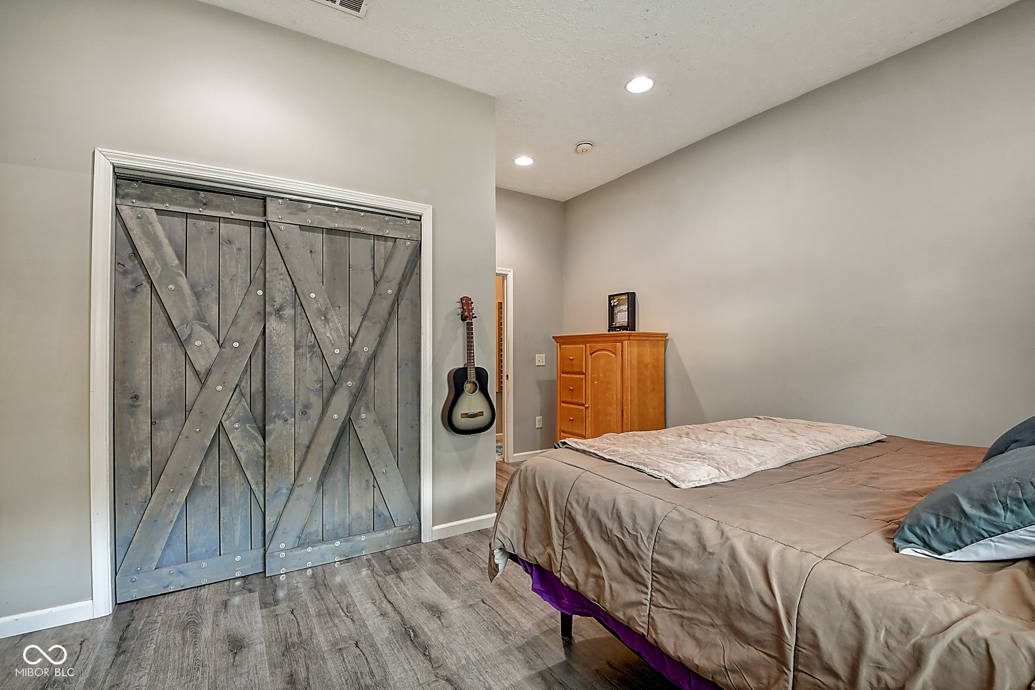 3828 Bluff Road Indianapolis, IN 46217 - Photo 19 of 36