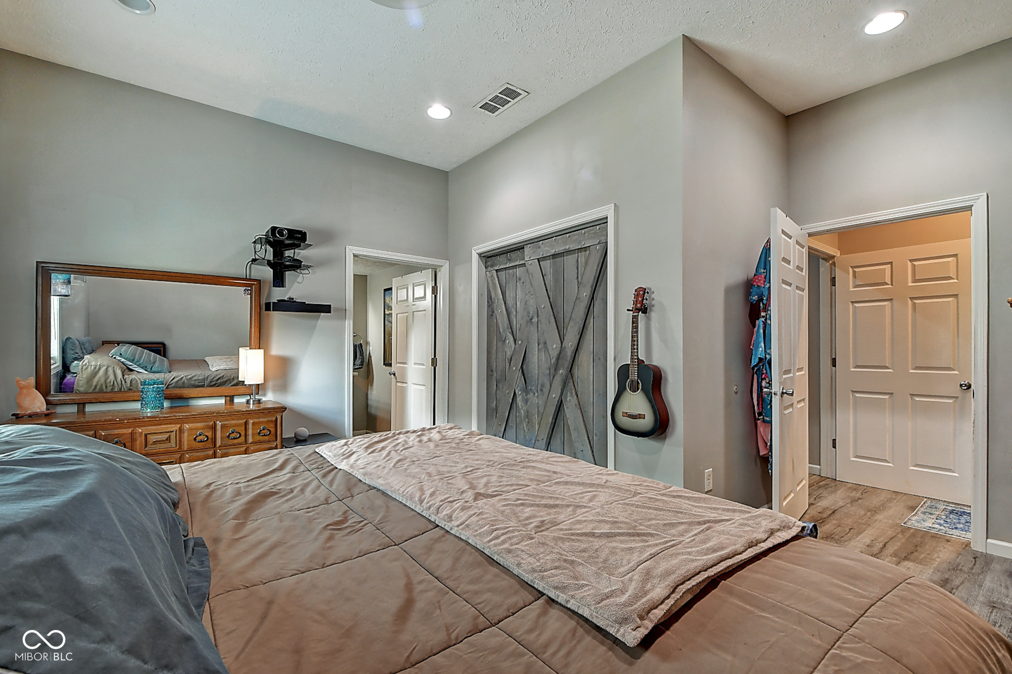 3828 Bluff Road Indianapolis, IN 46217 - Photo 20 of 36