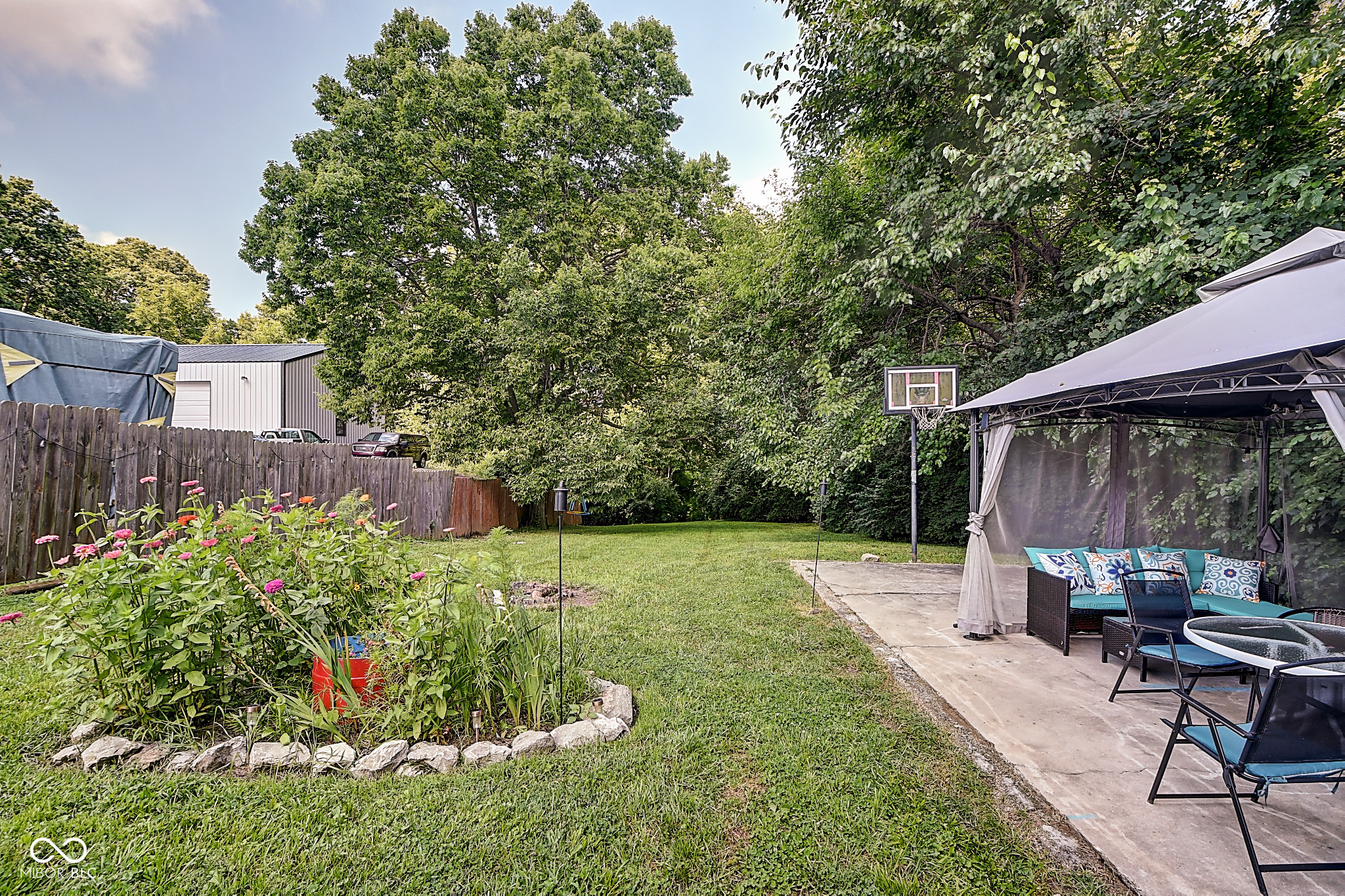 3828 Bluff Road Indianapolis, IN 46217 - Photo 33 of 36