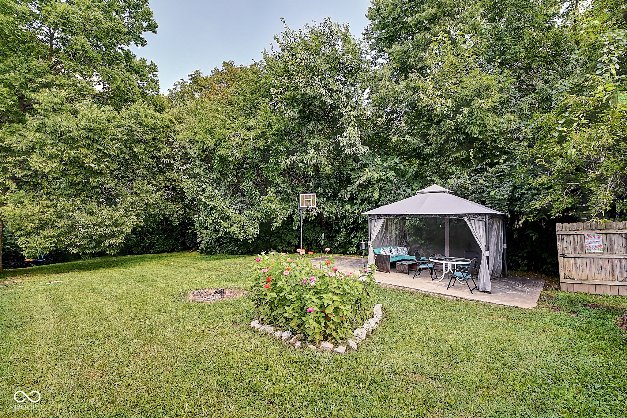 3828 Bluff Road Indianapolis, IN 46217 - Photo 34 of 36