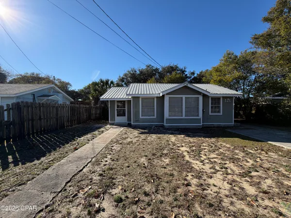 $309,900 | 502 Wisteria Street, Panama City Beach, FL 32407