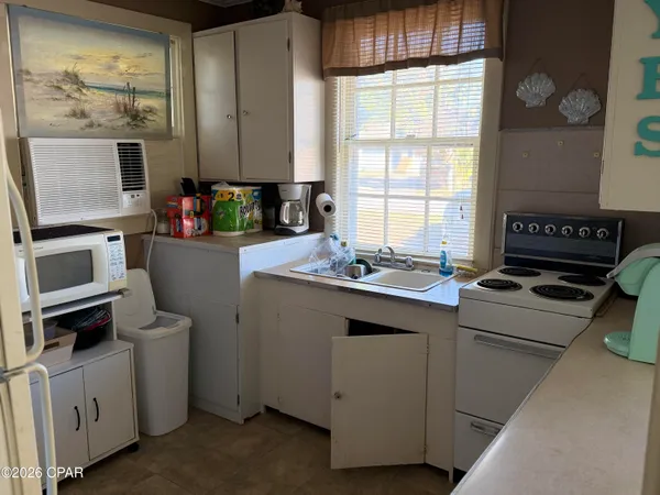 $309,900 | 502 Wisteria Street, Panama City Beach, FL 32407