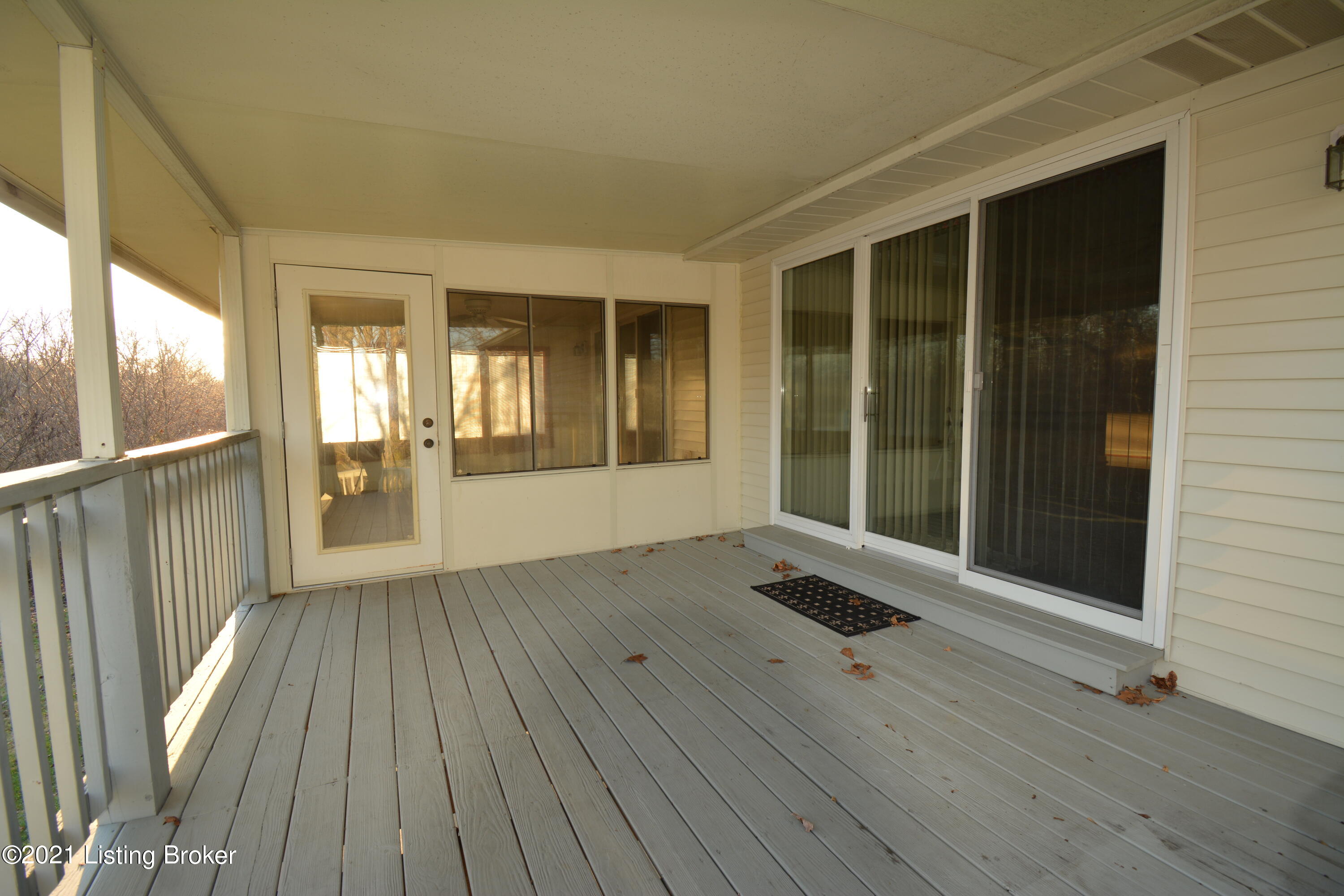 904 Bart Smith Road Smithfield, KY 40068 - Photo 29 of 65 Outside view of sunroom