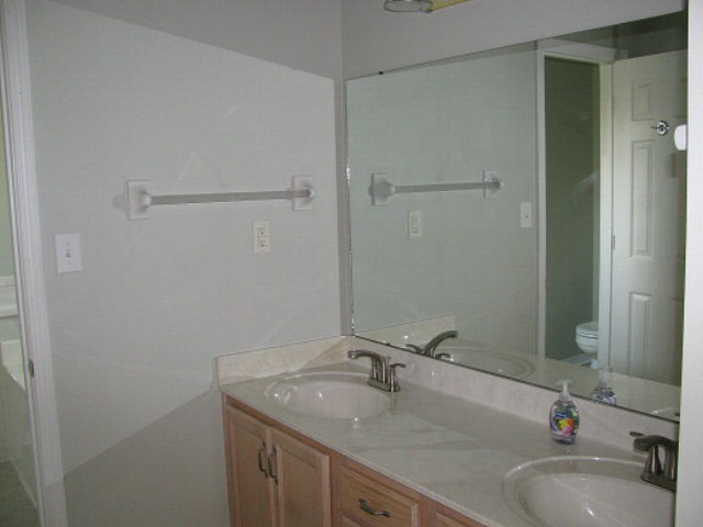 155 Pennbrooke Loop Foley, AL 36535 - Photo 19 of 32 Master Bath