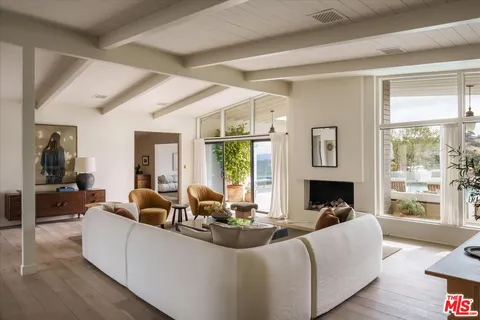 $4,997,000 | 3627 Cody Road, Sherman Oaks, CA 91403