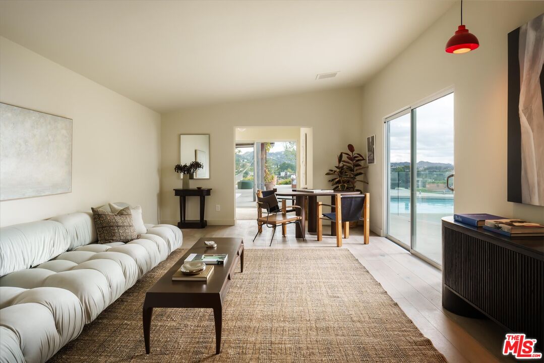 3627 Cody Road Sherman Oaks, CA 91403 - Photo 15 of 63