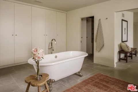 $4,997,000 | 3627 Cody Road, Sherman Oaks, CA 91403