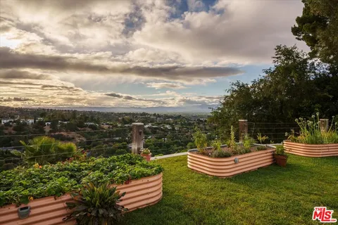 $4,997,000 | 3627 Cody Road, Sherman Oaks, CA 91403