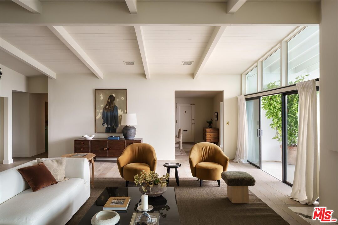 3627 Cody Road Sherman Oaks, CA 91403 - Photo 6 of 63
