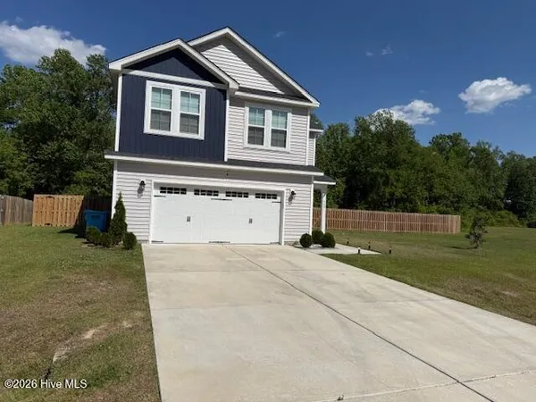 $2,400 | 400 Bulrush Court, Jacksonville, NC 28540