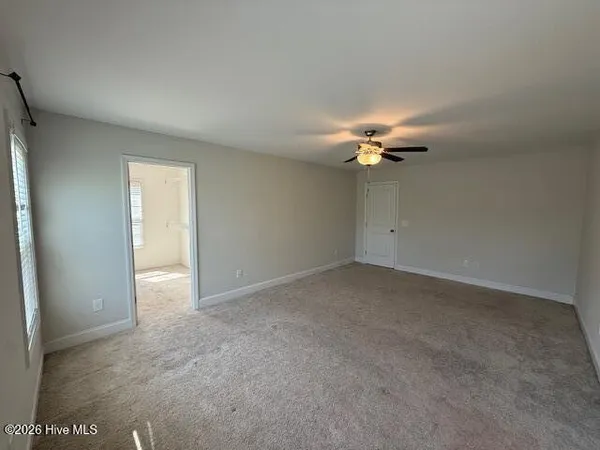 $2,400 | 400 Bulrush Court, Jacksonville, NC 28540