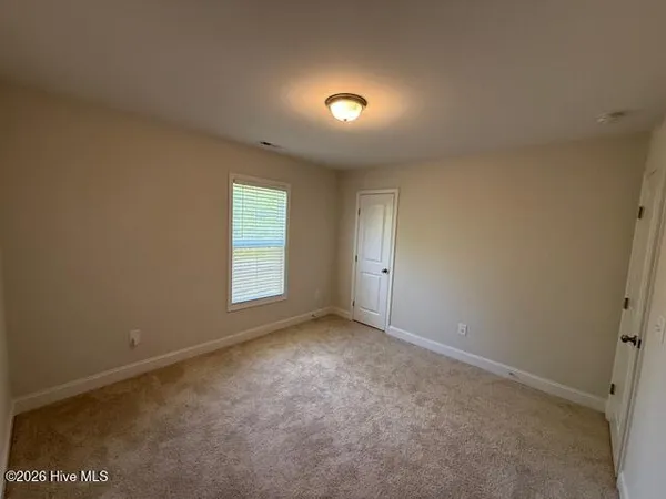 $2,400 | 400 Bulrush Court, Jacksonville, NC 28540