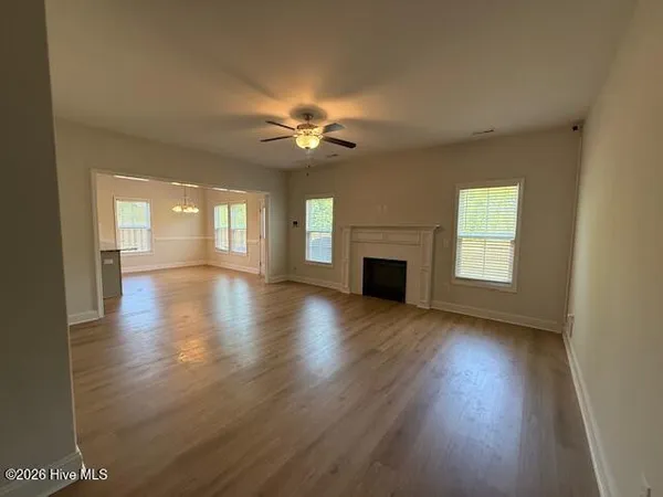 $2,400 | 400 Bulrush Court, Jacksonville, NC 28540