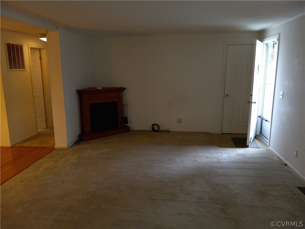 2964 West Creek Road Crewe, VA 23930 - Photo 5 of 46 a view of an empty room
