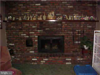 209 Trenton Road Fairless Hills, PA 19030 - Photo 4 of 6