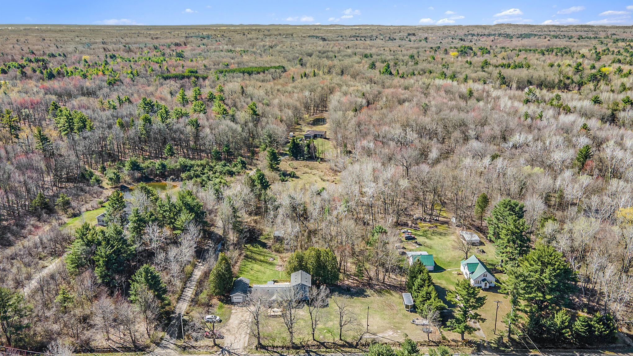 2575 West River Road Muskegon, MI 49445 - Photo 4 of 27 002_dji_0350