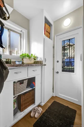 $999,999 | 4927 Ellenwood Drive, Los Angeles, CA 90041