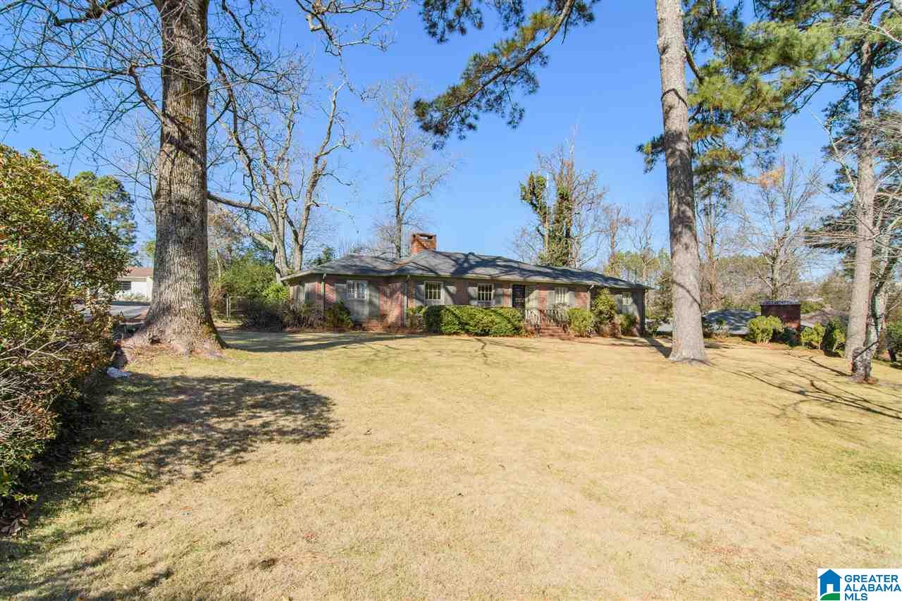 2508 Shades Crest Road Birmingham, AL 35209 - Photo 3 of 37