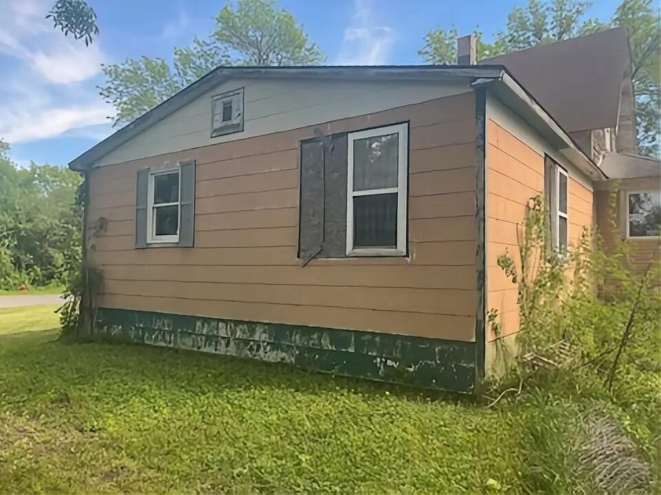 523 Center Street Clinton, MN 56225 - Photo 5 of 7