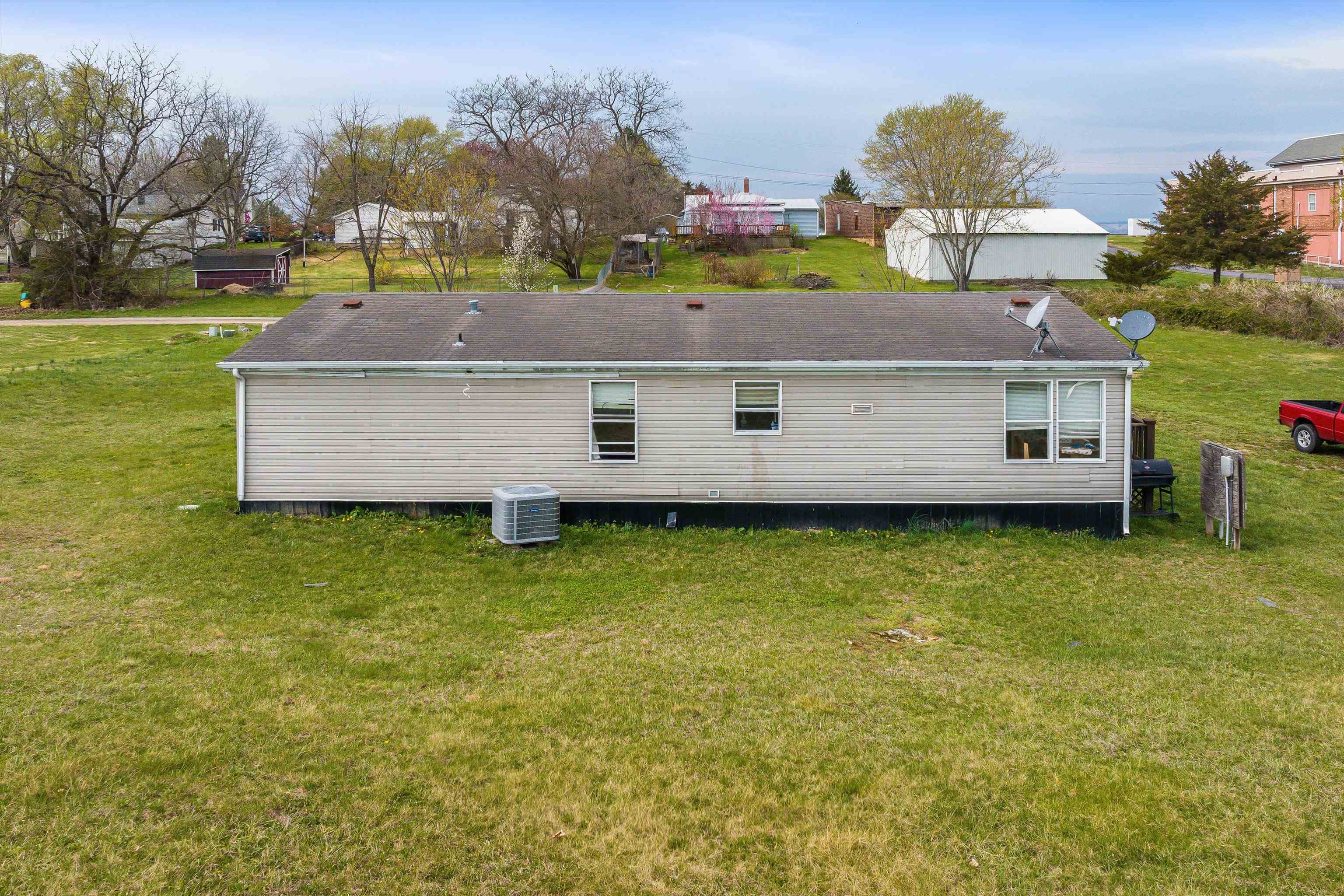 37 Hayfield Lane Fort Defiance, VA 24437 - Photo 20 of 22