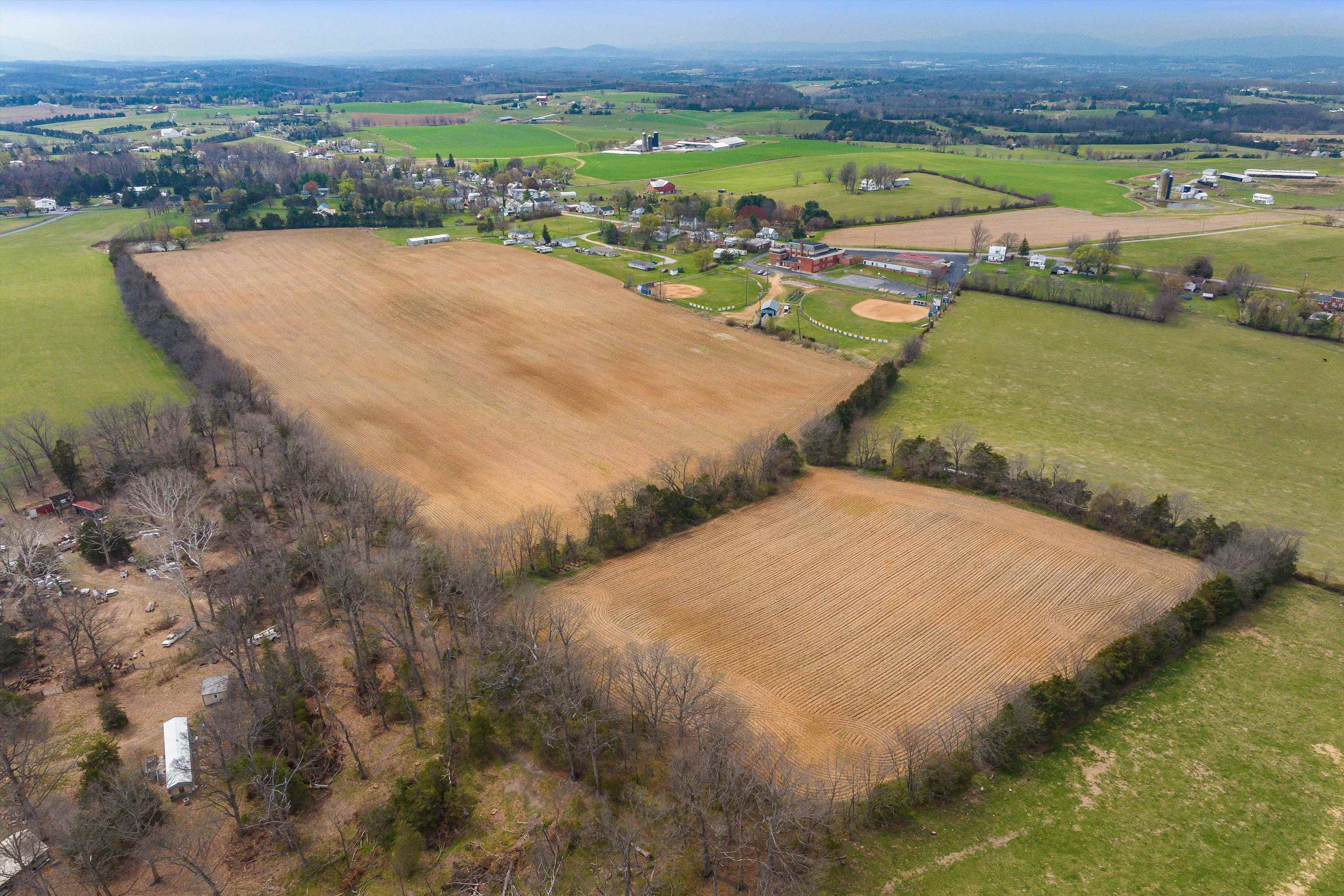 37 Hayfield Lane Fort Defiance, VA 24437 - Photo 6 of 22